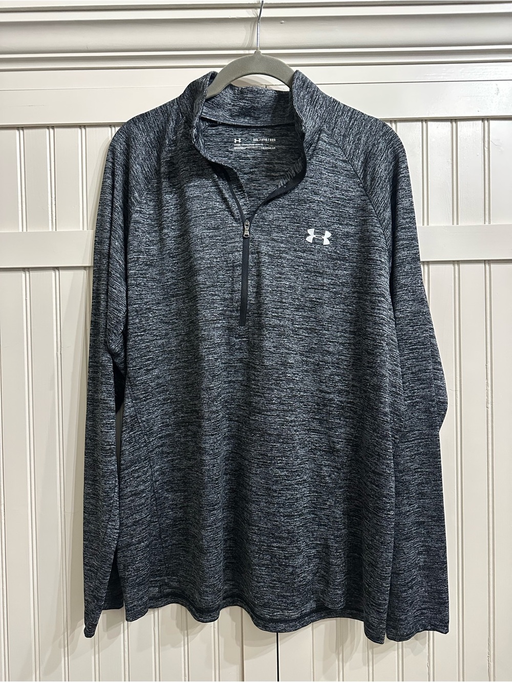 Under Armour Men's Charcoal Heather 1/4 Zip Performance Jacket